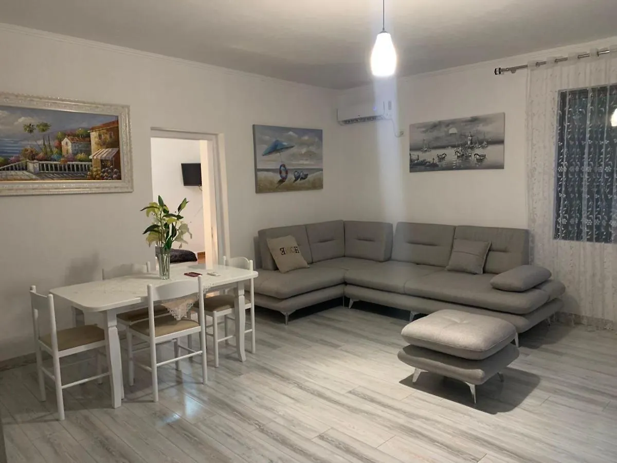 Vjola Apartments 2 Sarande Albania